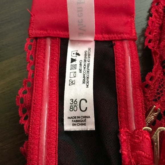 La Vie en Rose Lace Push Up Bra 36C Red Black Bow - Picture 8 of 9